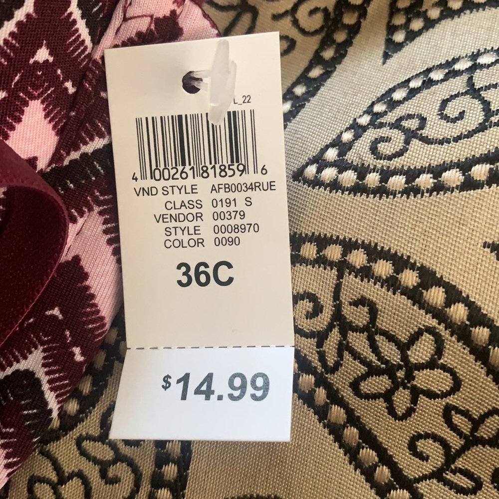 True Bras/ Rue21 - Picture 2 of 2
